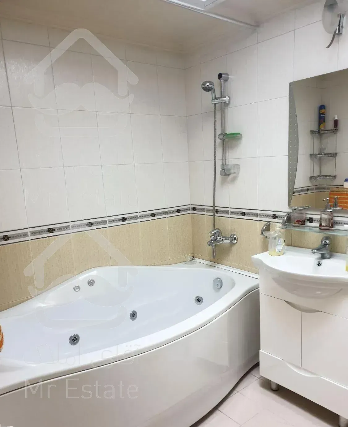 آپارتمان210م3خ*تک واحدی*شیخ بهائی شمالی