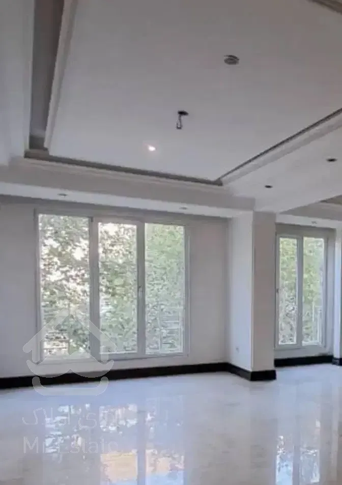 97 متر  دیباجی سنجابی نورگیر عالی