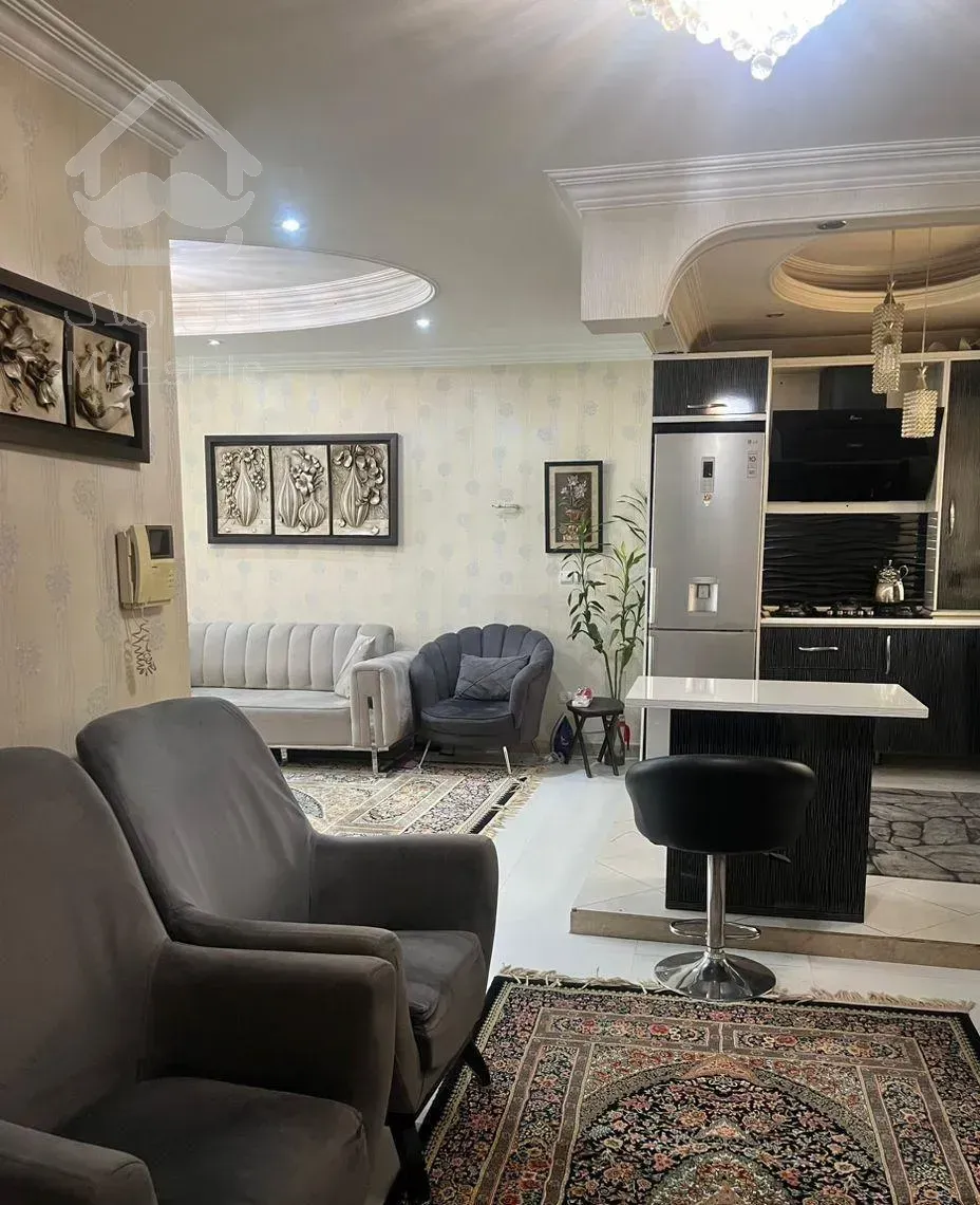 ۹۶ متر آپارتمان رویایی/تاپ لوکیشن/دو خوابه/فول