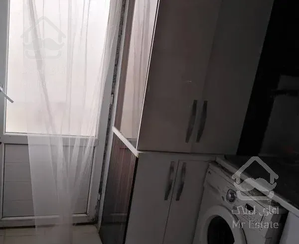 خانه حیاط دار دوطبقه فقط طبقه دوم بفروش میرسه.