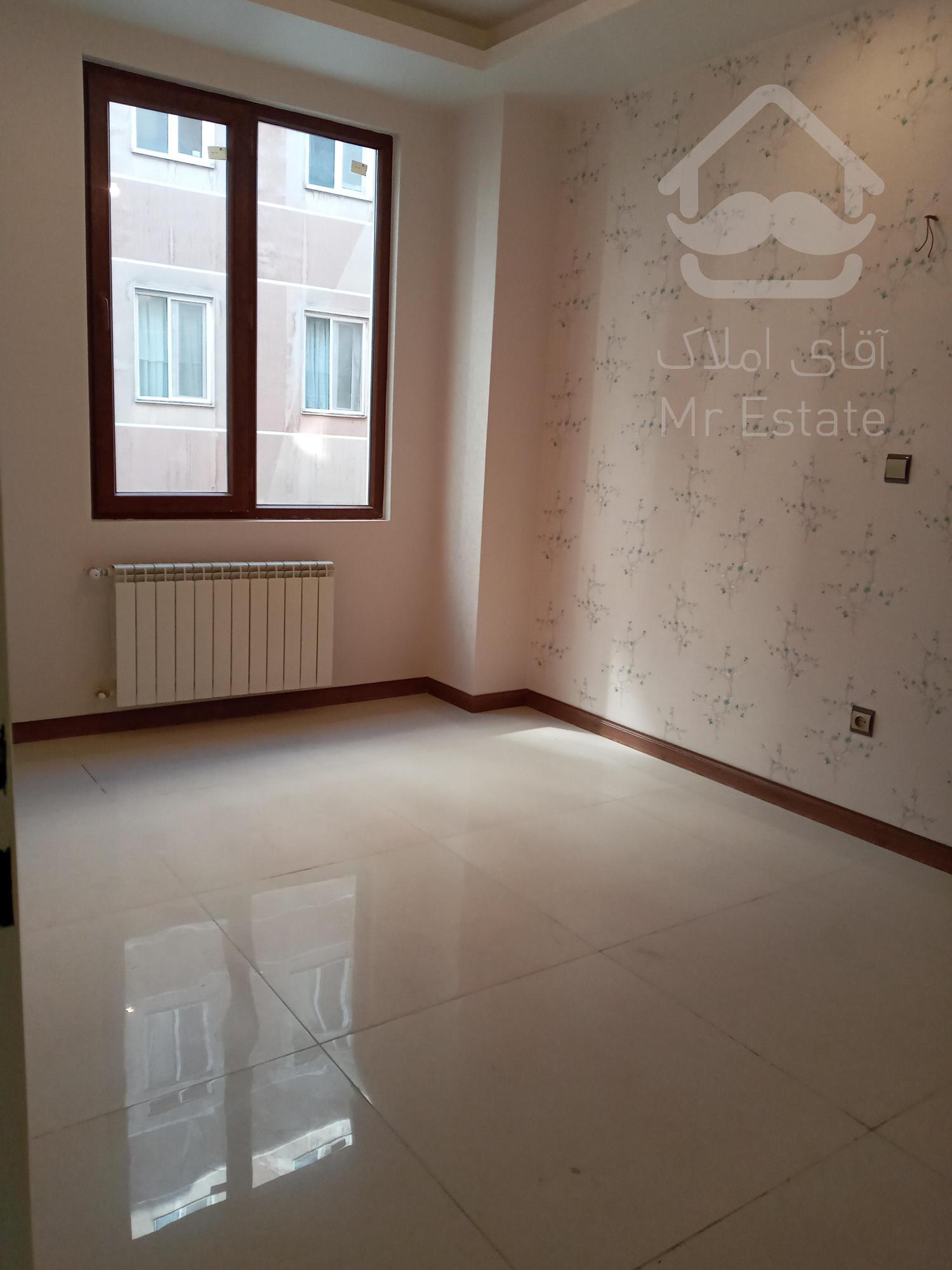 ۸۴متر۲خواب فردوس غرب فول بالکن لوکیشن عالی بدون مشابه زیرقیمت نوسازدرمنطقه