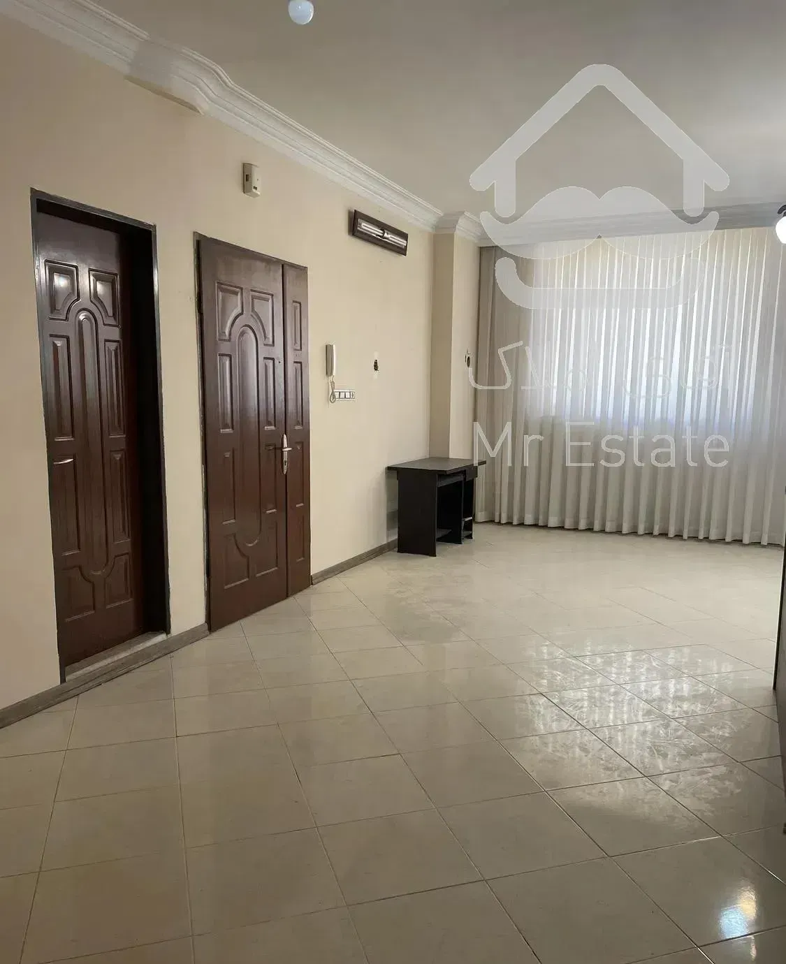 واحد ۱۰۰ متری بدون مالک  تخلیه (دالاوران -نخل)