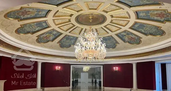 برج هلیوس ۵۳۰ متری فول هتلینگ