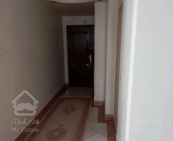 آپارتمان ۳خوابه ۱۸۲متری