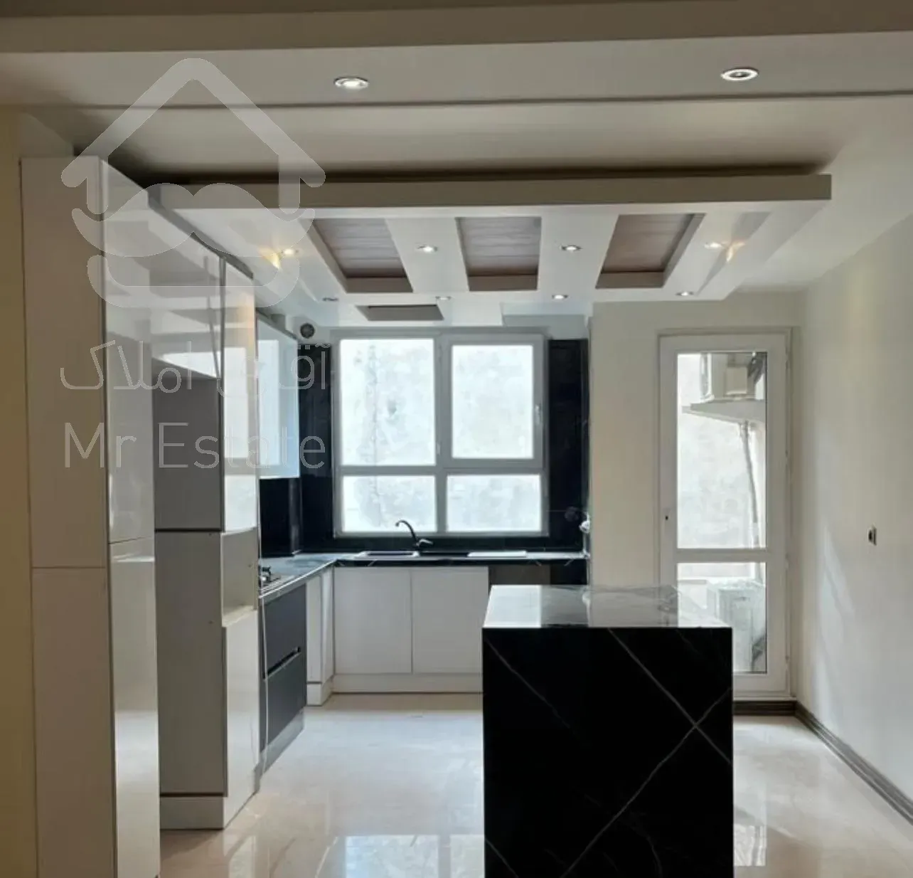 ۵۸ متر ۲ خوابه ، رو به آفتاب ، دریانو حبیب الله