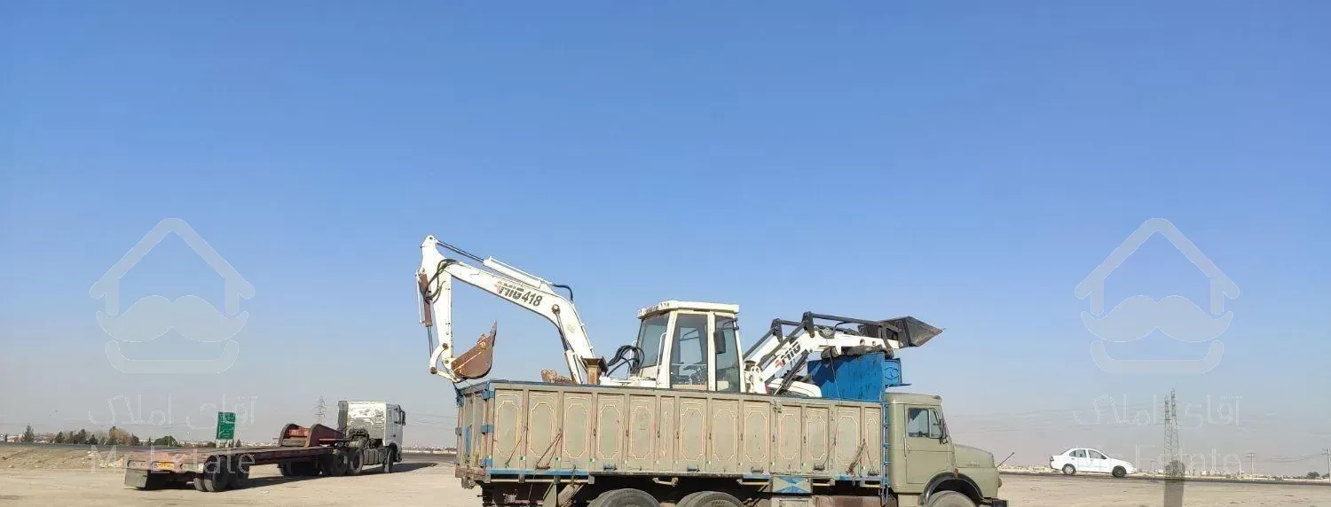 بیل بکهو  خاک برداری