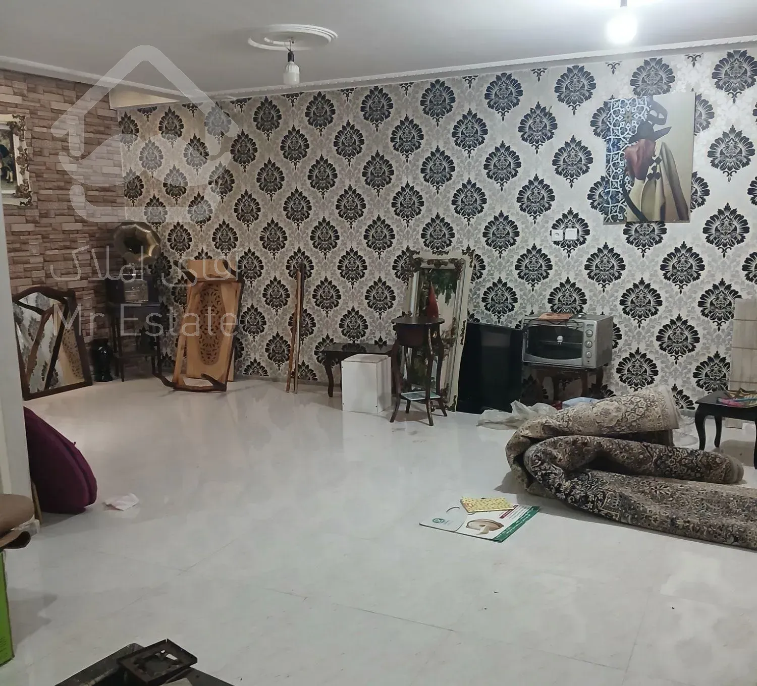 ۹۰ متر واحد