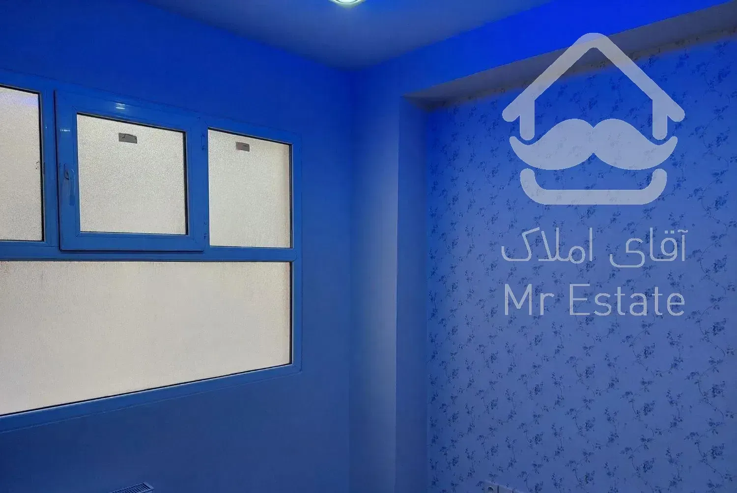 میدان ولیعصر130مترسه خواب کلیدنخورده فول تک واحدی