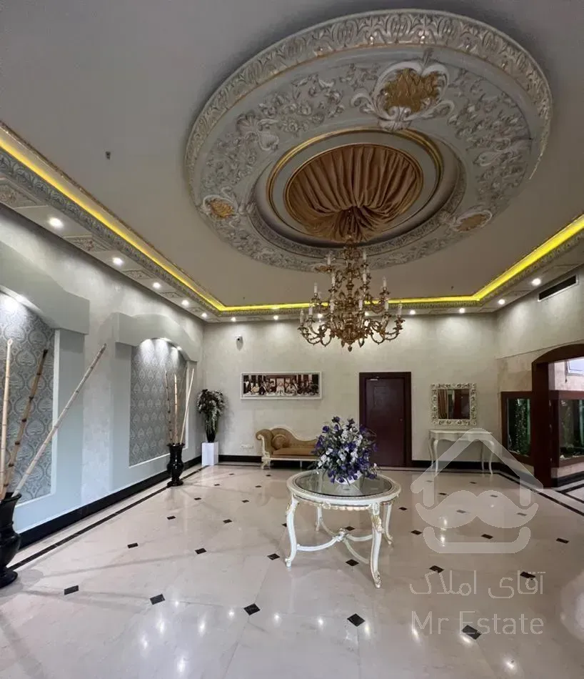 فروش آپارتمان /۱۶۰ متر/کوی تک عراقی/دو پارکینگ