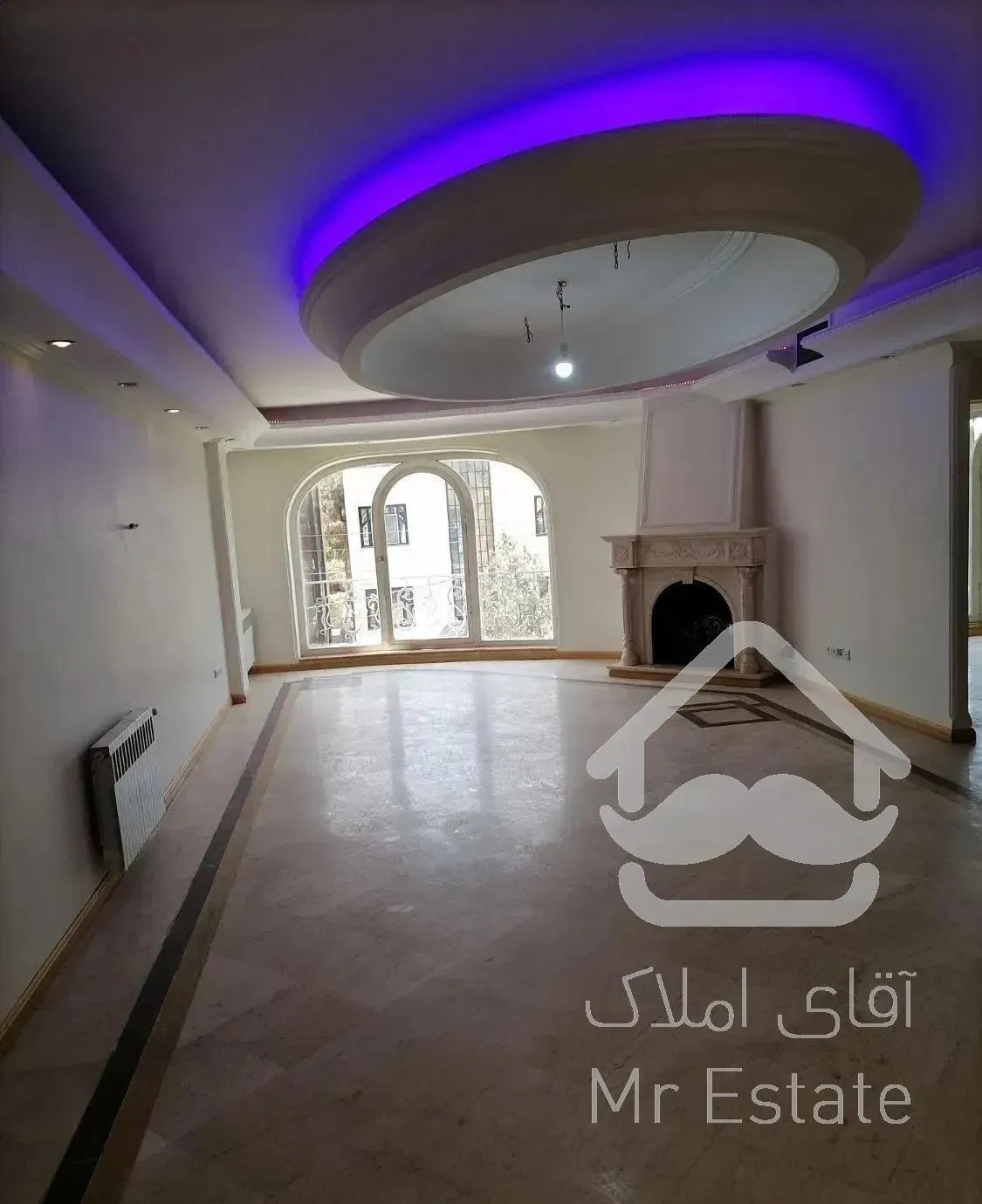 واحد 157 متری*خوش نقش*نورگیر  *