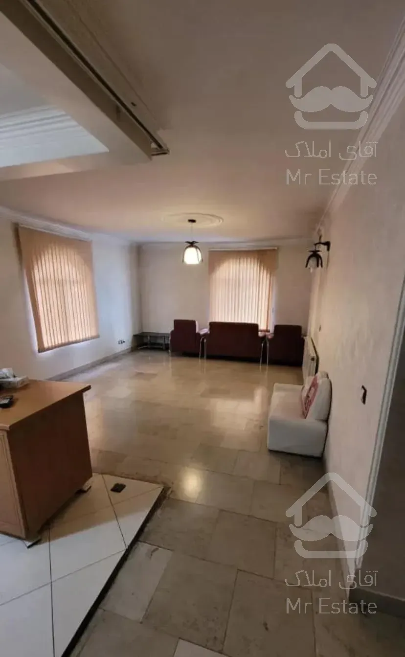 ۸۲ متر پونک زیتون