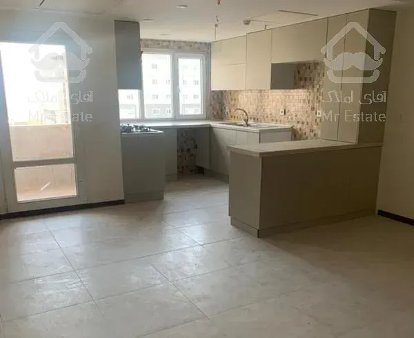 ۸۰ متر واحد در برج ارکیده