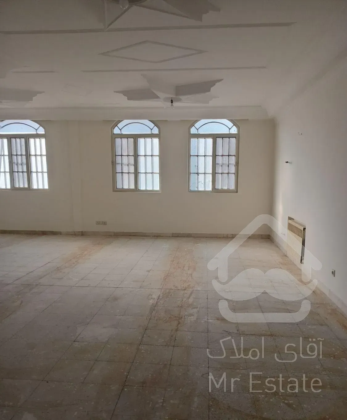 ۳۰۰ متر بنا ملک دربست اطلاعات