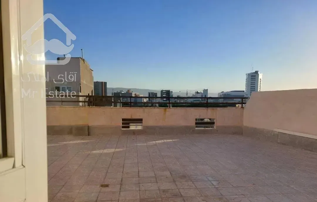 اپارتمان 285متری، فول، تراس دلباز رهن کامل