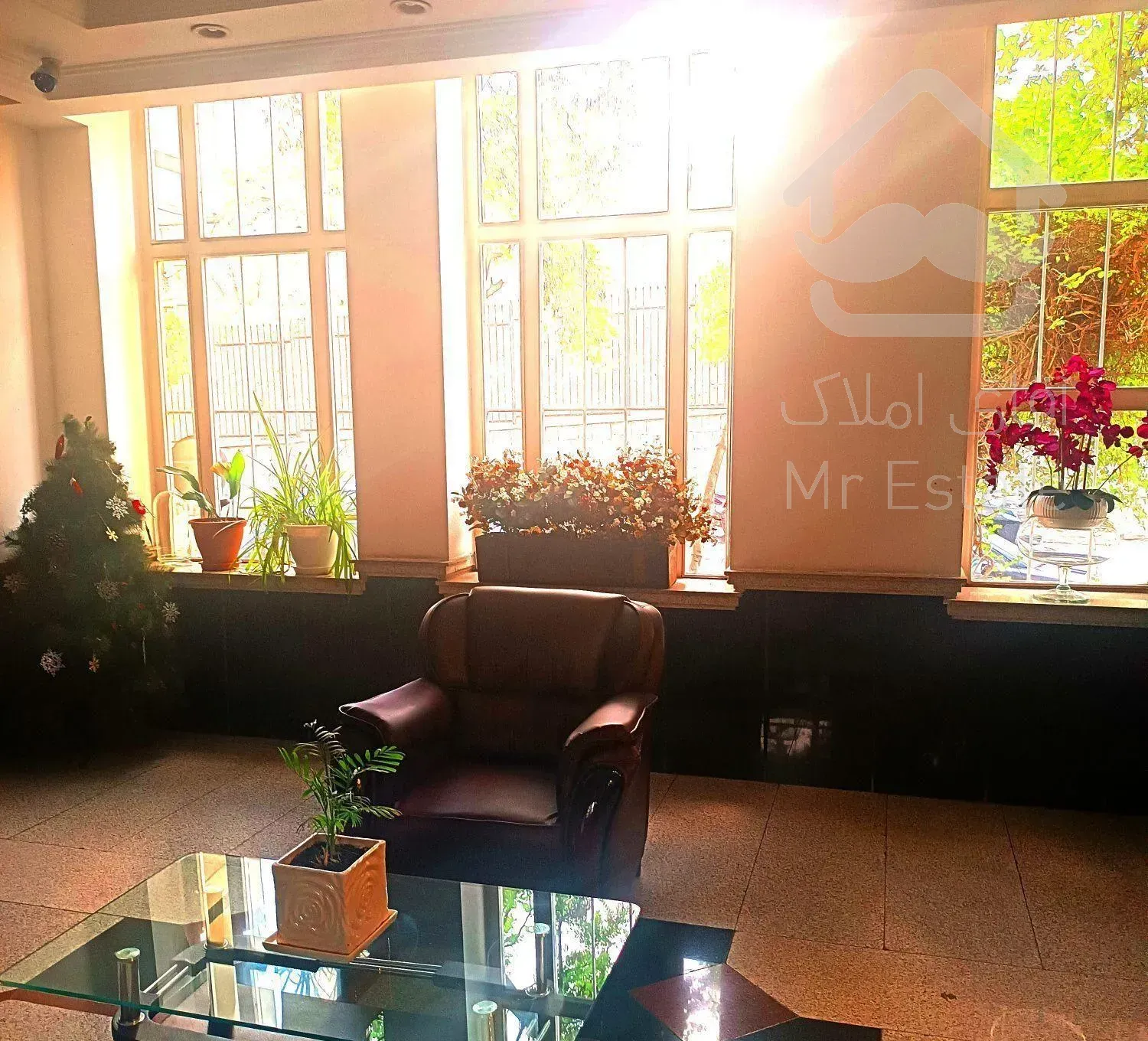 فروش آپارتمان ۱۰۲ متری در بهترین فرعی