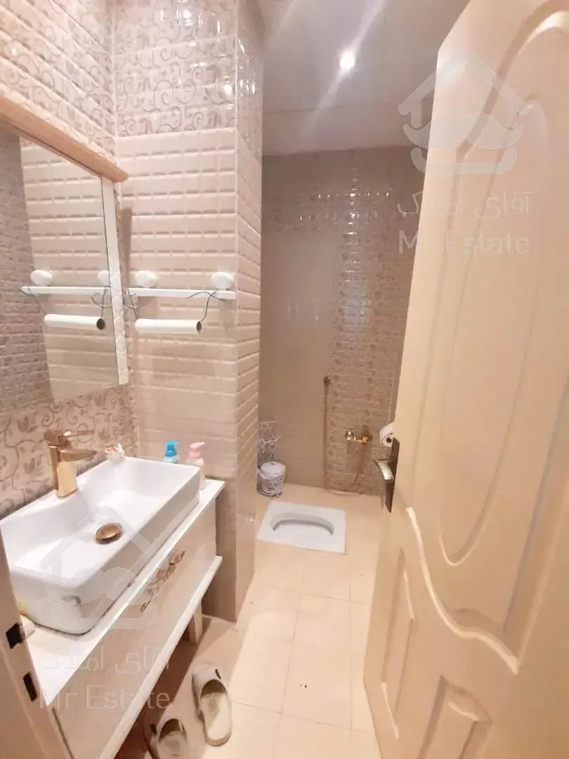 ۱۰۰متر آپارتمان واقع در صادقیه گلها