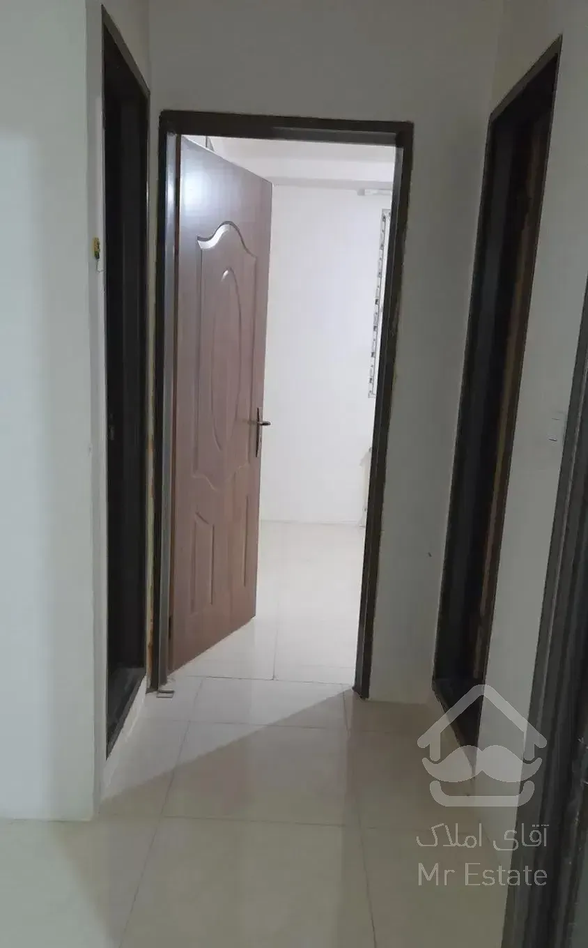 قیام جنوبی دو نبش 130 متری