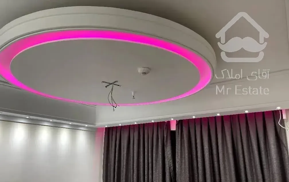 ۲۰۷متر طبقه ۱۰ ** ۵پارکینگ باکس** تکواحدی