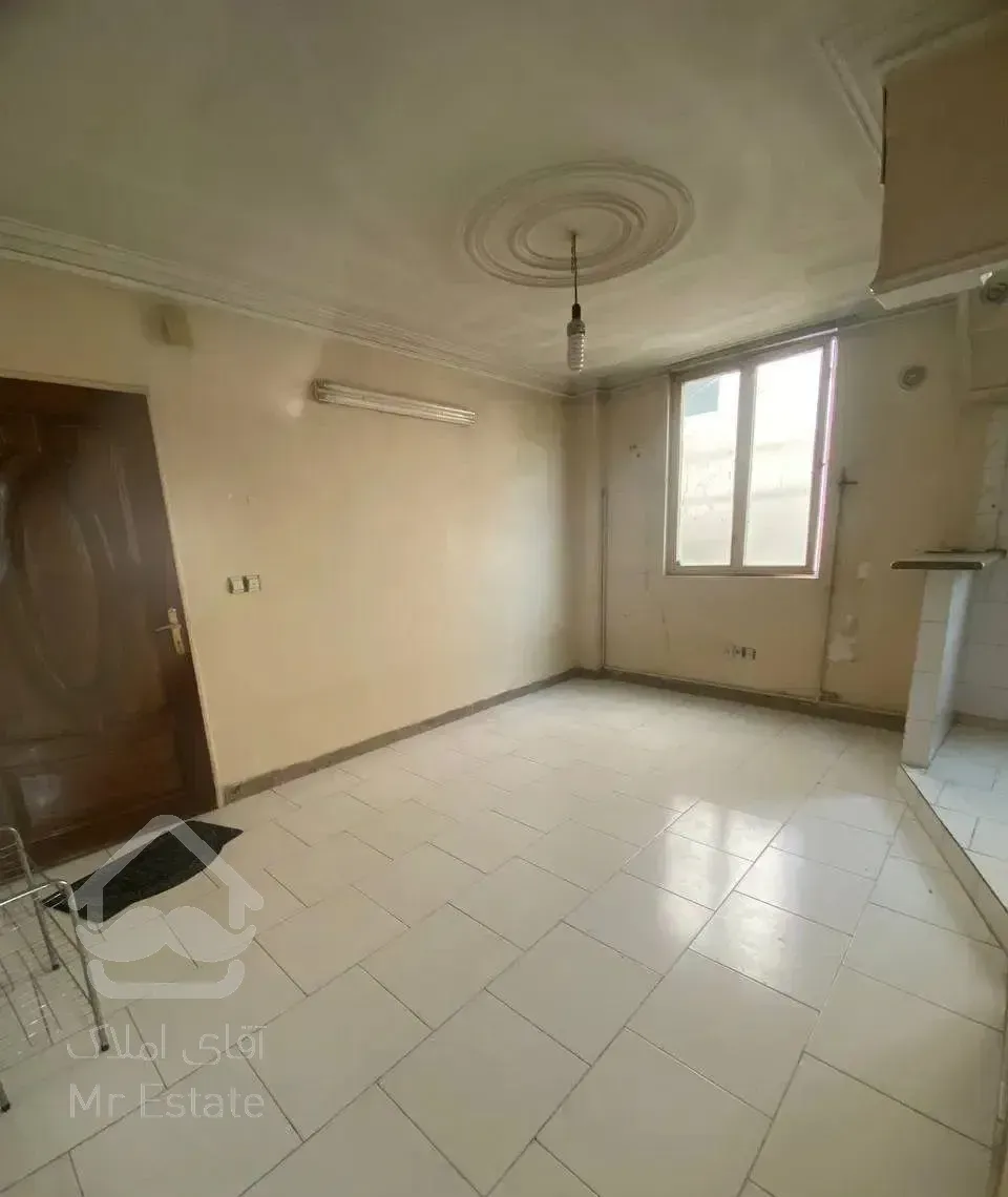 آپارتمان ۶۰متر تک واحدی طبقه دوم پارکینگ ماشین