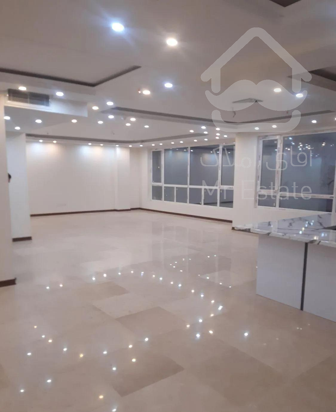 ۱۹۶متر ۳خوابه تکواحدی فلکه اول