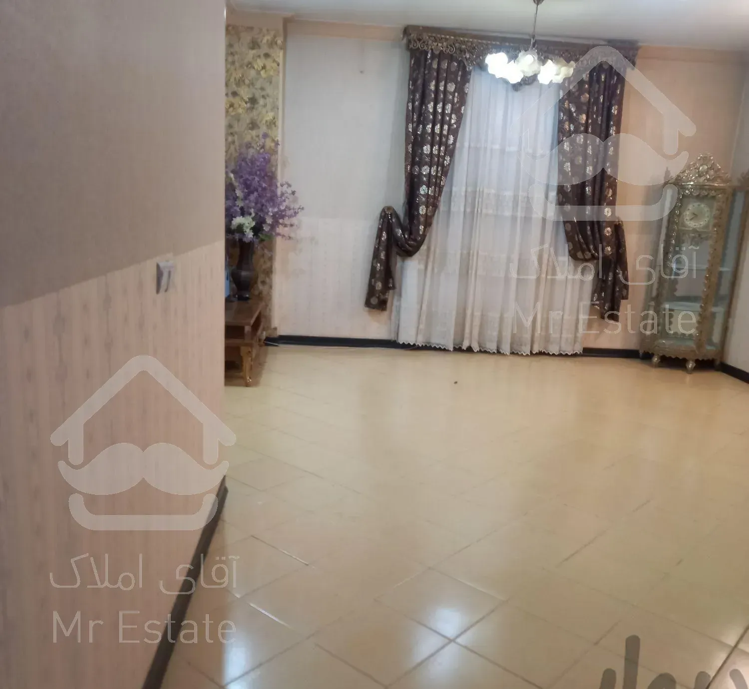 واحد تمیز سند تک برگ اماده انتقال