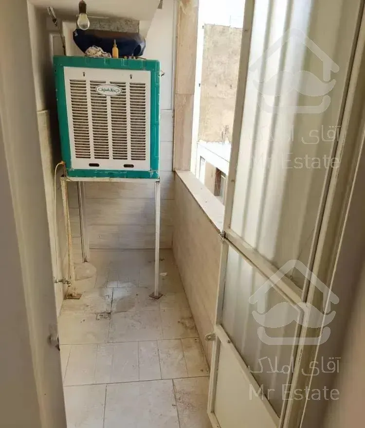 اپارتمان 100 متری اختر شرقی بر 15متر