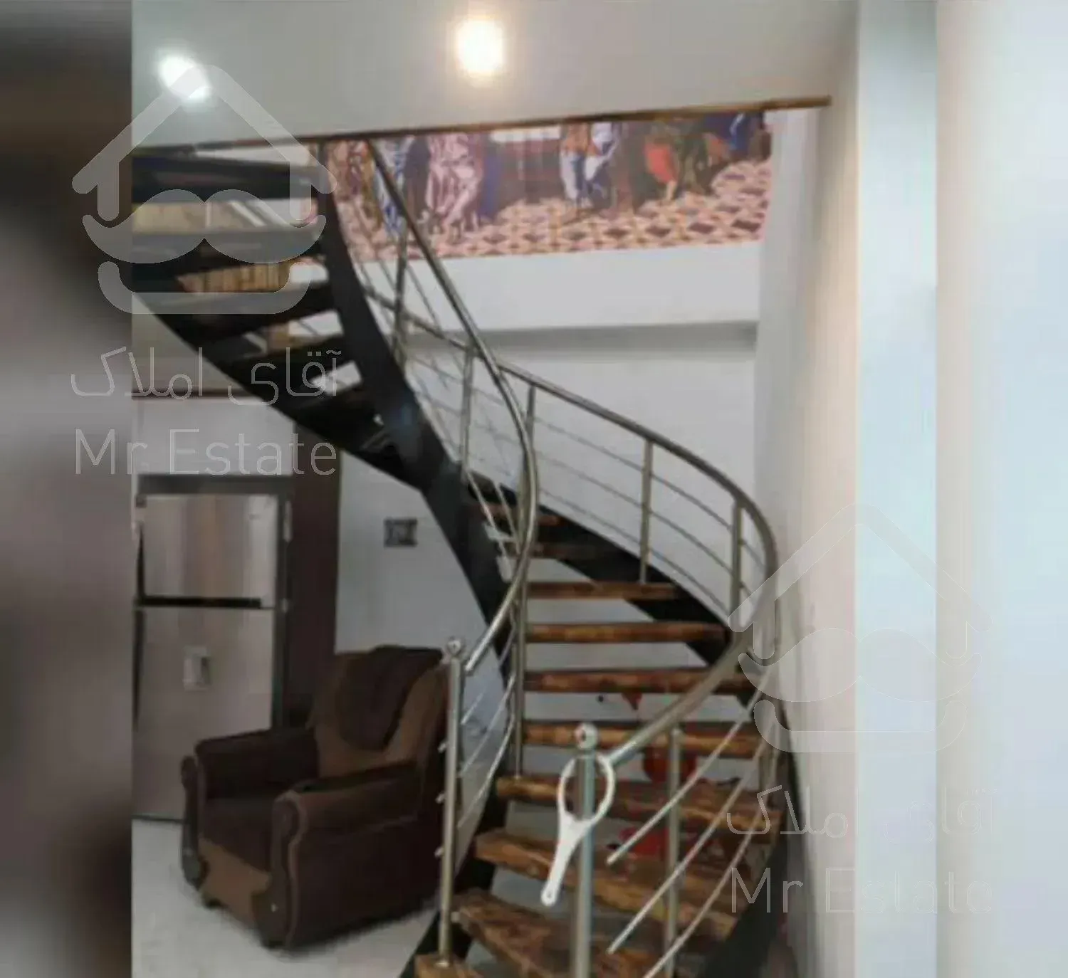 ویلا استخردار ۲۴۰ متری در محمودآباد ب ایزدشهر