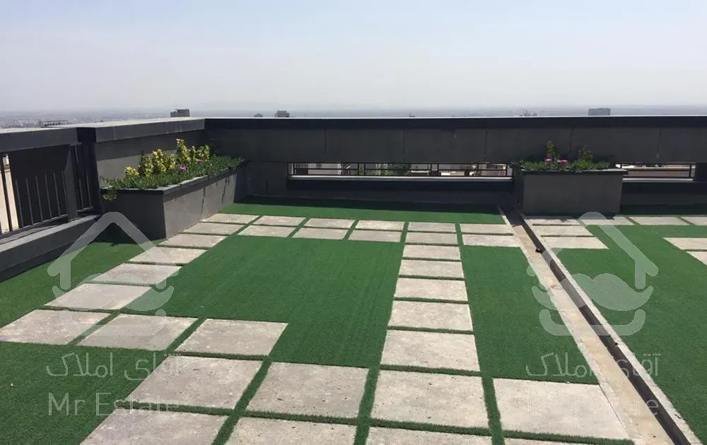 ٢٠٠ متر  ((  یوسف آباد  ))