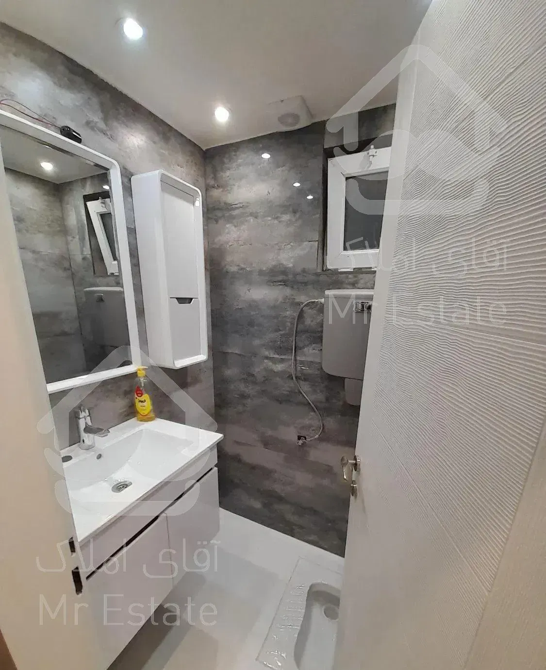 آپارتمان ۸۰متردوخوابه (تک واحدی)