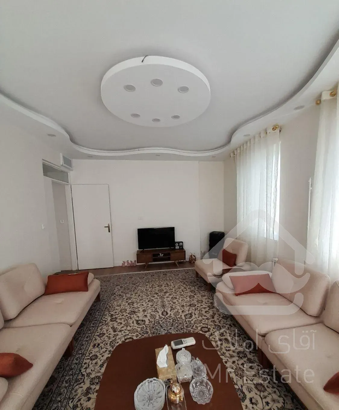 اجاره آپارتمان ۶۷ متری ۱ خوابه طبقه ۱ در شاهین