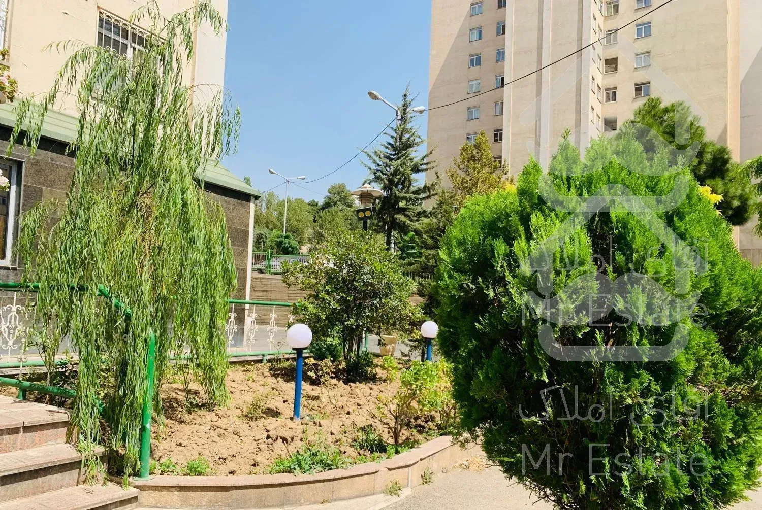 آپارتمان ۷۴ متر یک خواب آتی ساز اقدسیه