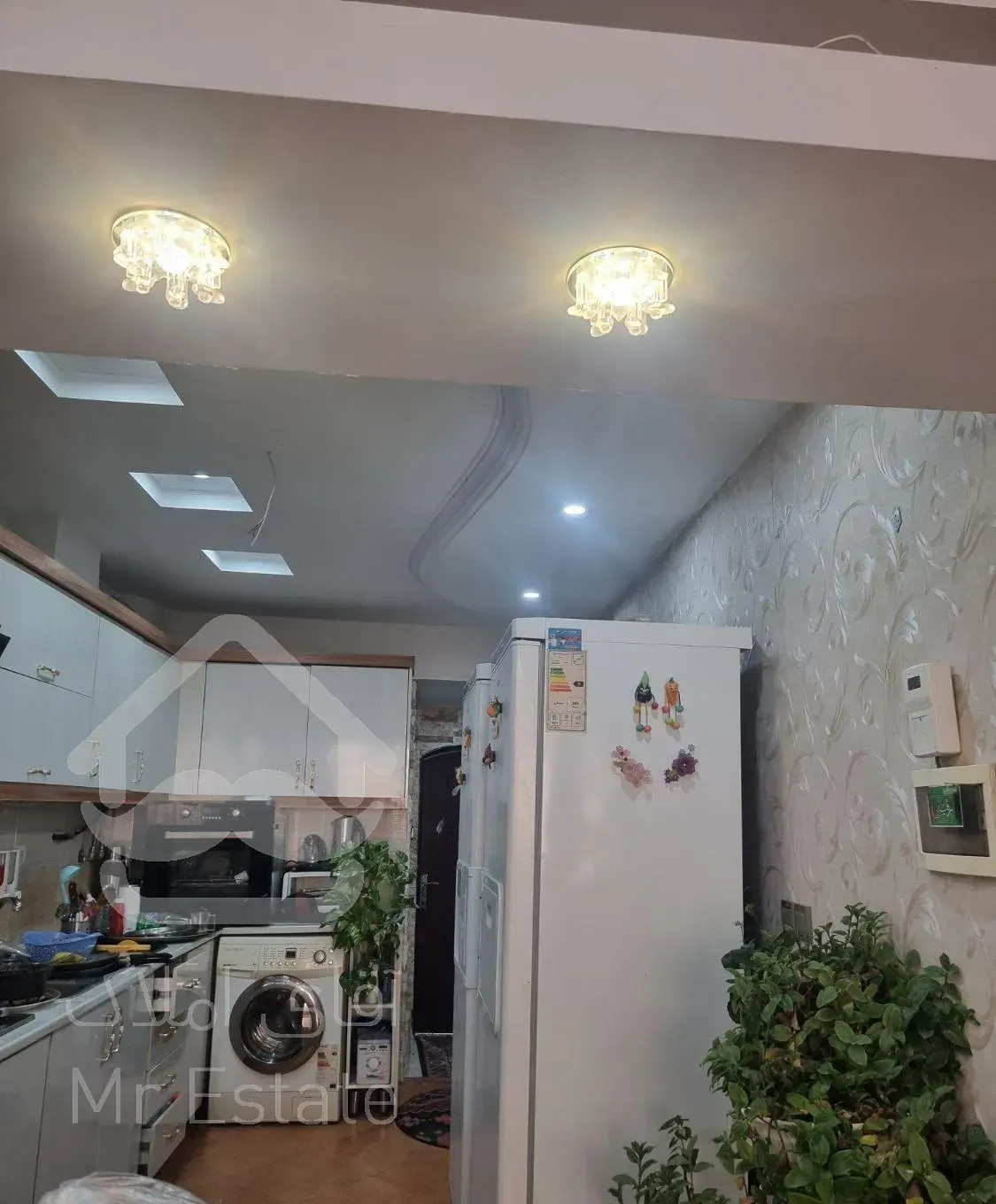 اجاره آپارتمان ۹۰ متری ۱ خوابه طبقه ۱ در طلاب