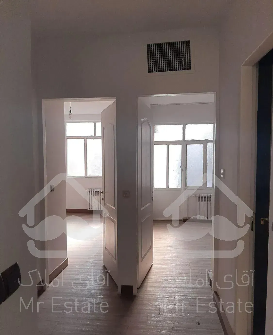 فلکه چهارم تهرانپارس ۸۲متر۲خواب طبقه دوم