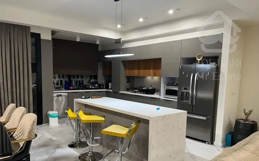 ۹۴ متر /دو خواب /فرعی فرد/فول/