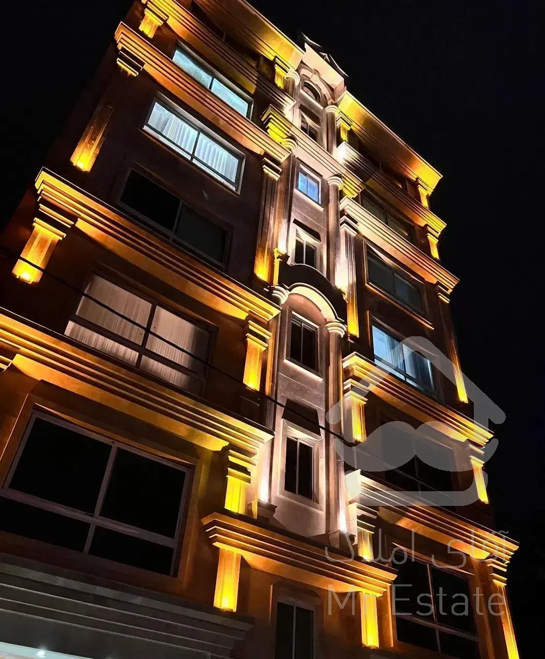 رهن اپارتمان ۱۲۵ متری ساحل طلایی