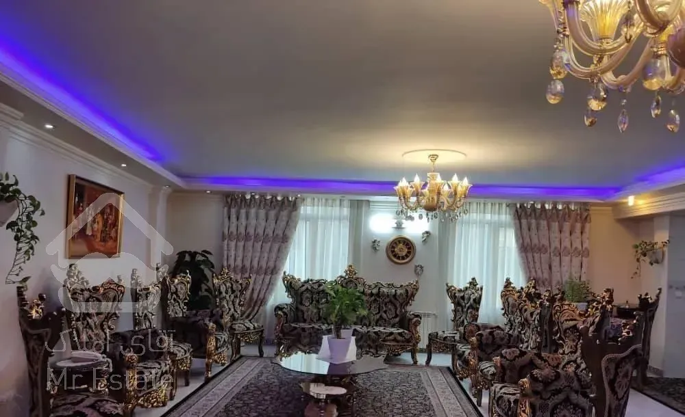 ۹۲متر/فول امکانات/کارگر فکوری/غرق نور