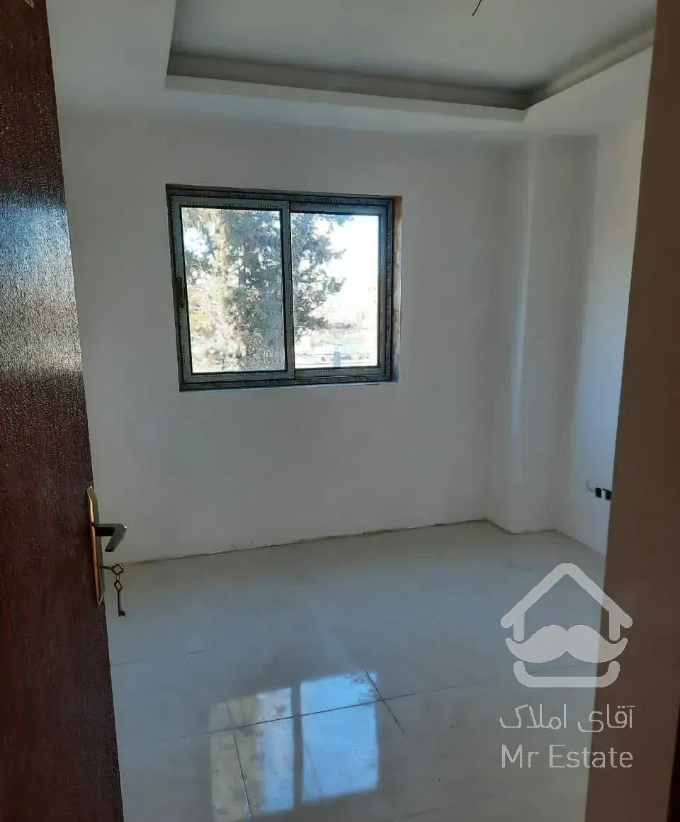 اپارتمان ۳۰۰متری سند تک برگ جاده نور