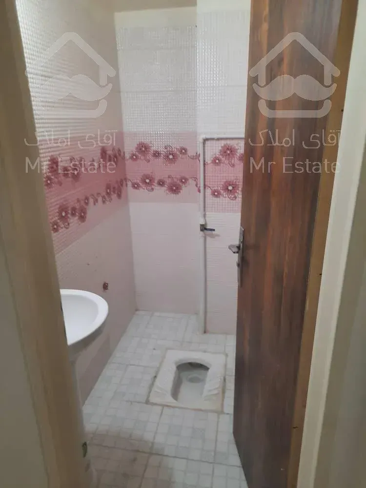 ۵۳ متر آسانسور دوساله