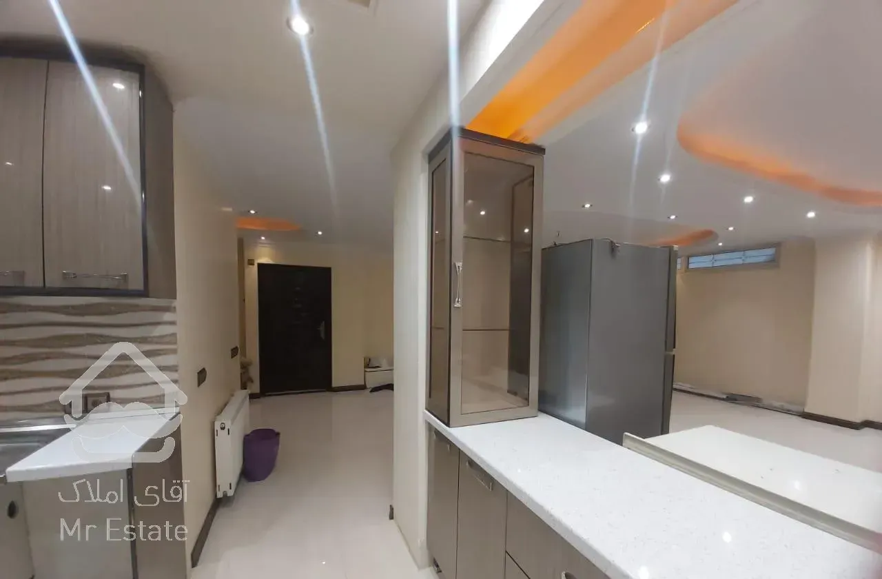 آپارتمان ۱۳۰ متری دو خوابه هنزک