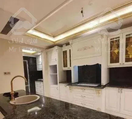 ١٣٤متر ٣خواب کاخى در قلب سعادت اباد