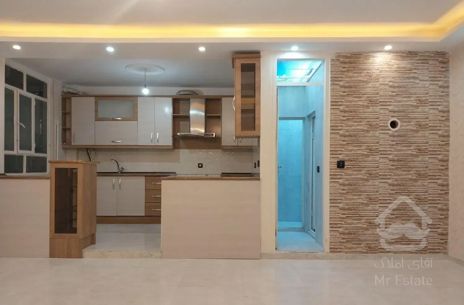 فروش آپارتمان ۷۱ متری ۲ خوابه طبقه ۲ در اسکندری