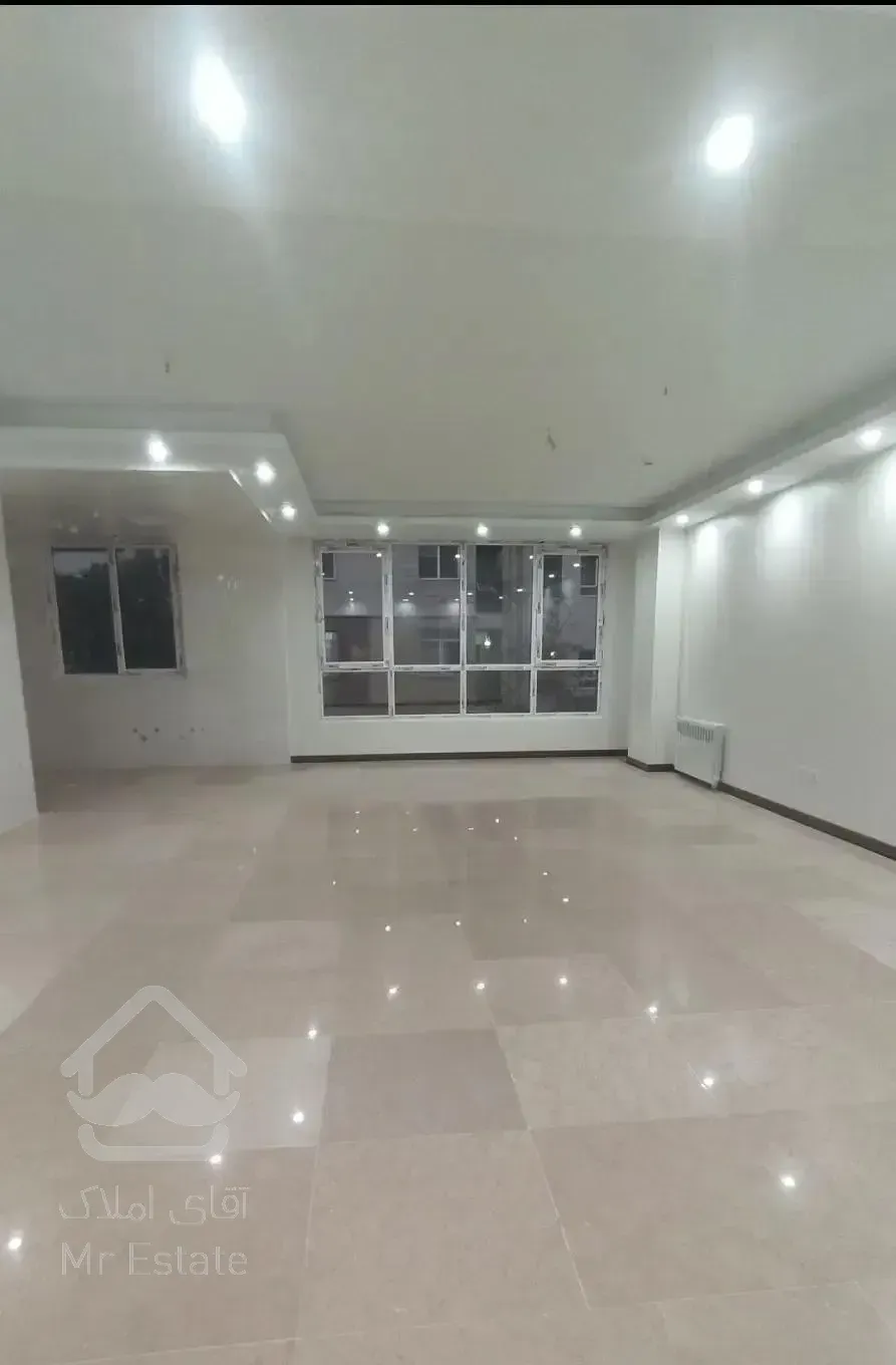 ۱۳۰ متر ۳ خوابه نوساز فول امکانات(اردیبهشت جنوبی)