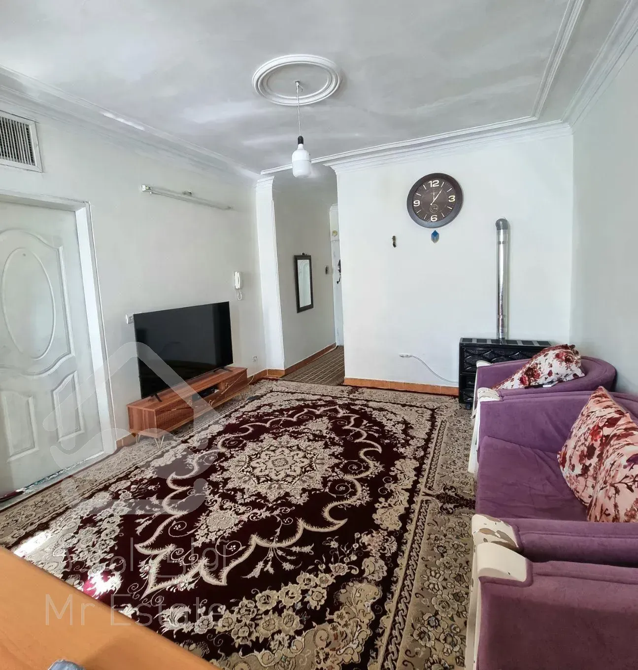 50 متر / با پارکینگ / غرق نور