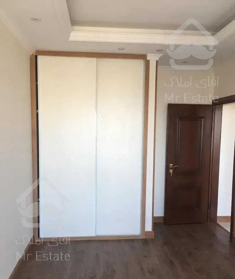 آپارتمان/110 متر /دو خواب نوساز /ظفر