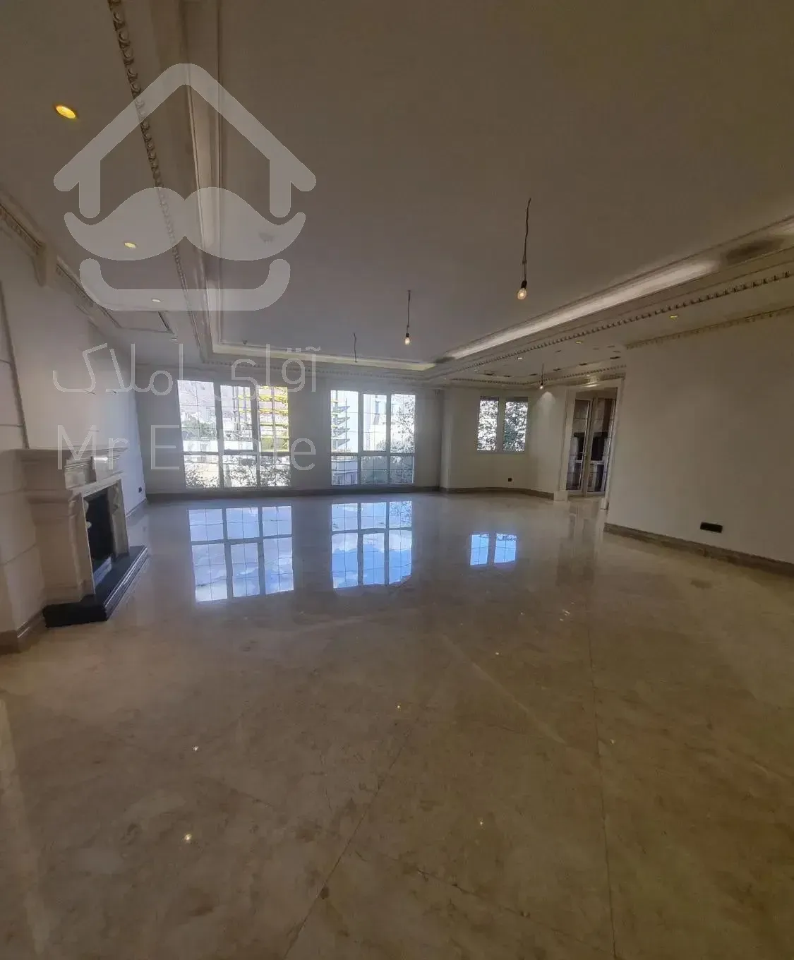 ۳۵۵متر،چهار خواب مستر ،برج باغ نئوکلاسیک، فرشته