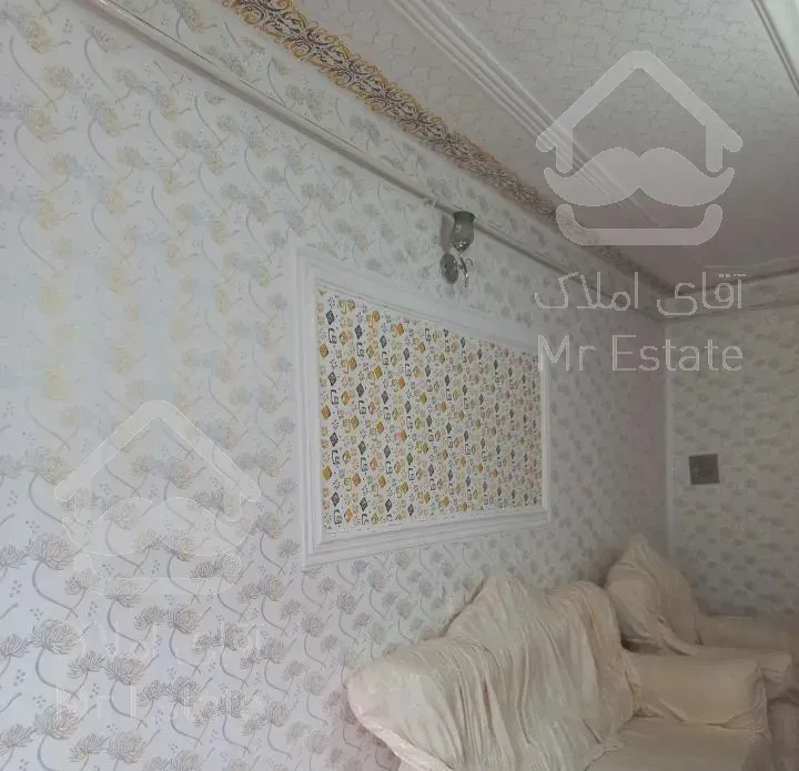 نقاشی خانه به سبک کاغذ دیواری میرزایی