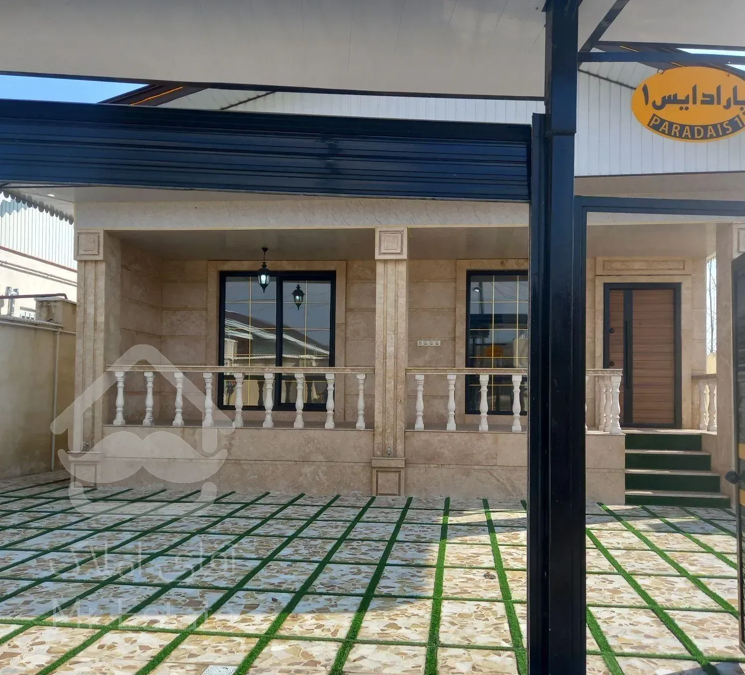 ویلا ۳۰۰م بنا ۱۰۰ م تهران رشت سنگر دهبنه قاضیان