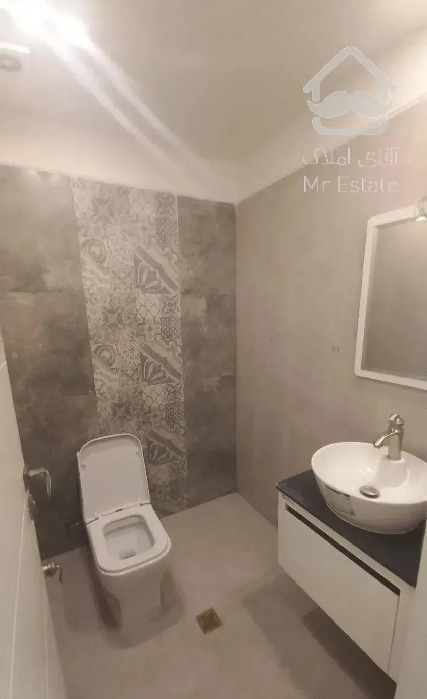 ۸۰ متر ۲ خواب اختیاریه خوش نقشه