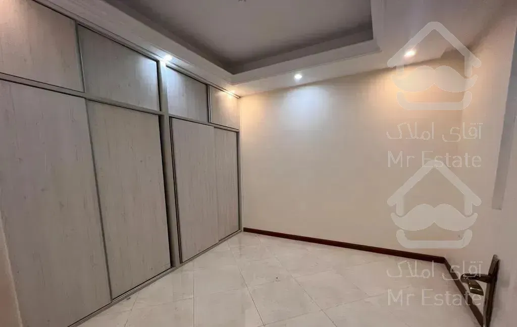 پاسداران/۹۰متر/ویو سبز/مناسب مجرد و خانواده