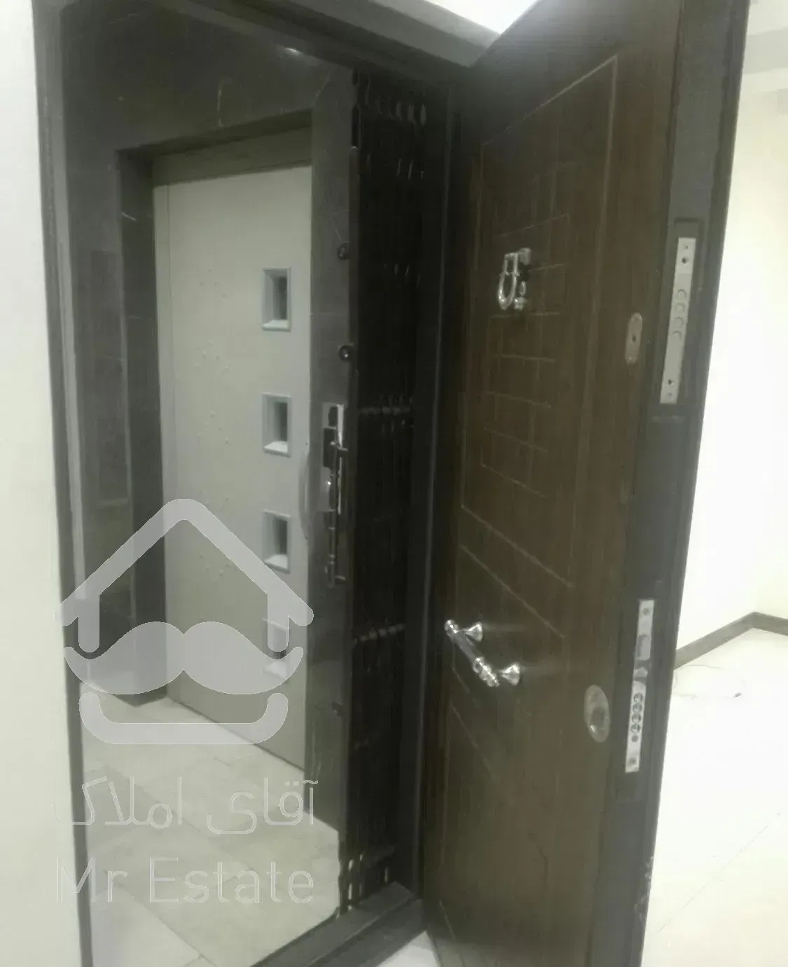 آپارتمان 58 متر دو خواب نیرو هوایی با آسانسور